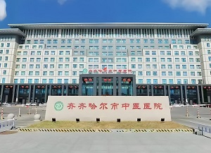 醫(yī)院C型臂更新(xin)換代(dai)之(zhi)路:影增小(xiǎo)C-平闆小(xiǎo)C-介入中(zhong)C-三維(wei)C形臂
